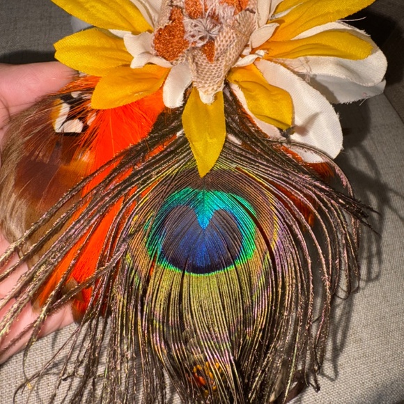 Gypsy Junque | Feather & Floral Headdresses | 3 Pieces - Picture 11 of 16